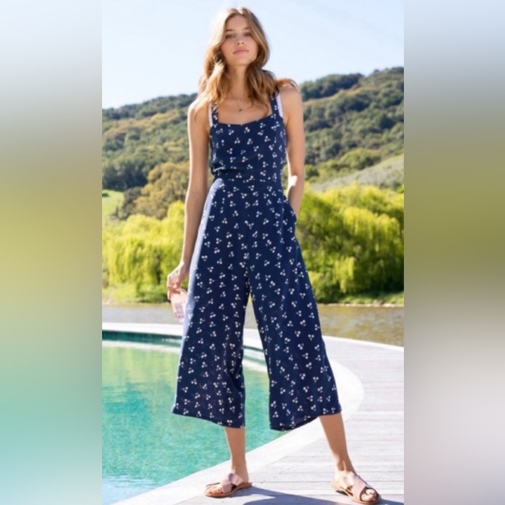 Amour Vert Maude Silk Jumpsuit - Size M